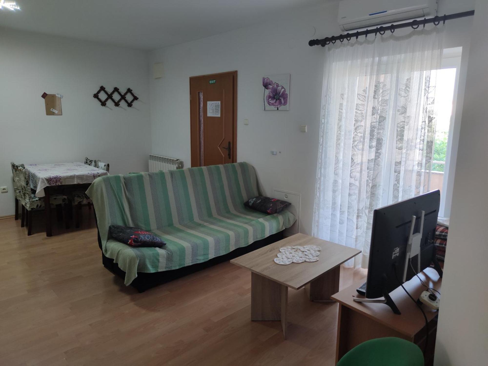 Apartments Dijana Krk Town Luaran gambar